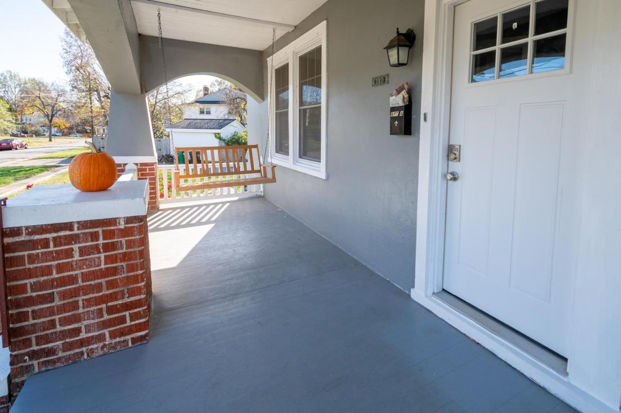 Contemporary 3-Bedroom Home With Balcony In Rva Richmond Bagian luar foto